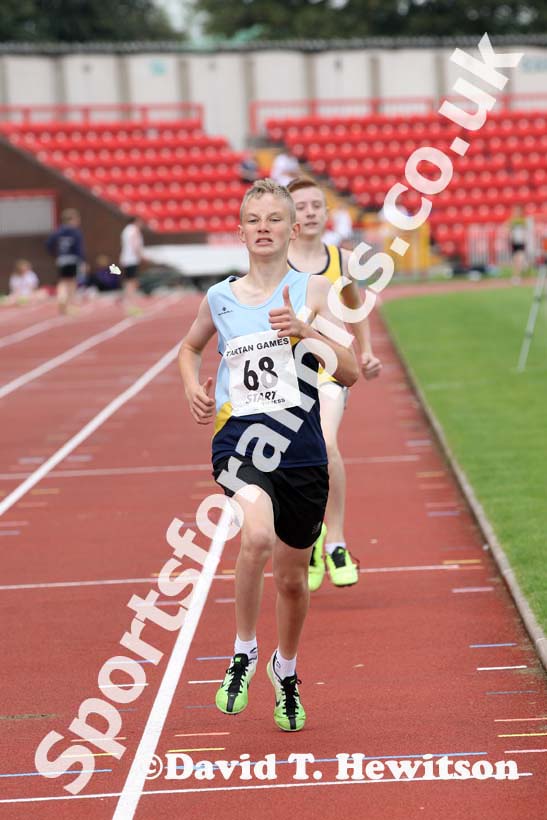 Boys under-13s 800 metres at the Gateshead Tartan Games Open.